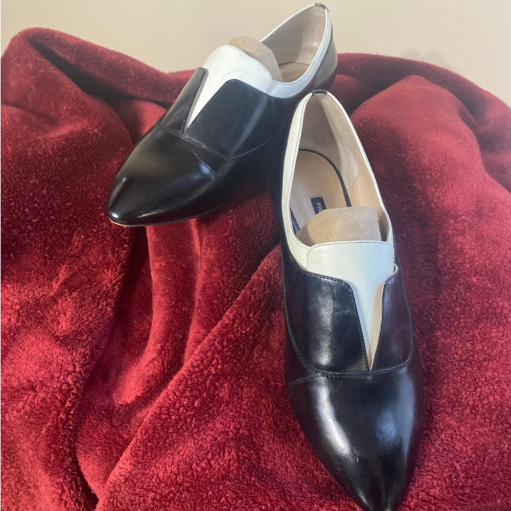 French Connection Elegant Black and White Women's Loafers